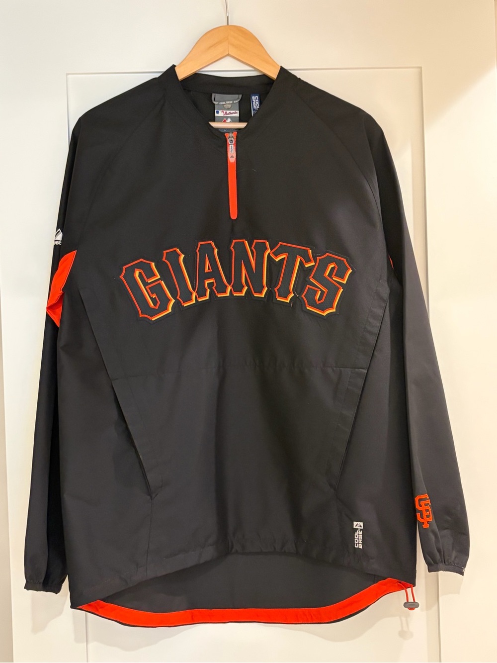 San Francisco Giants Black & Orange Pullover Windbreaker Jacket